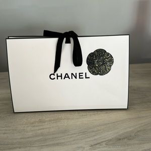 Chanel makeup set